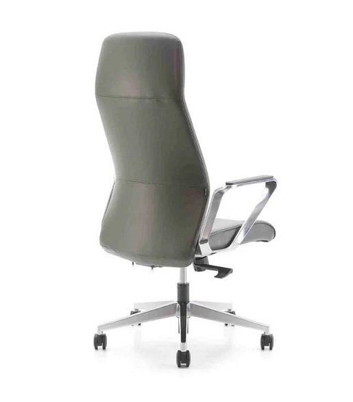 Hale Executive Chair